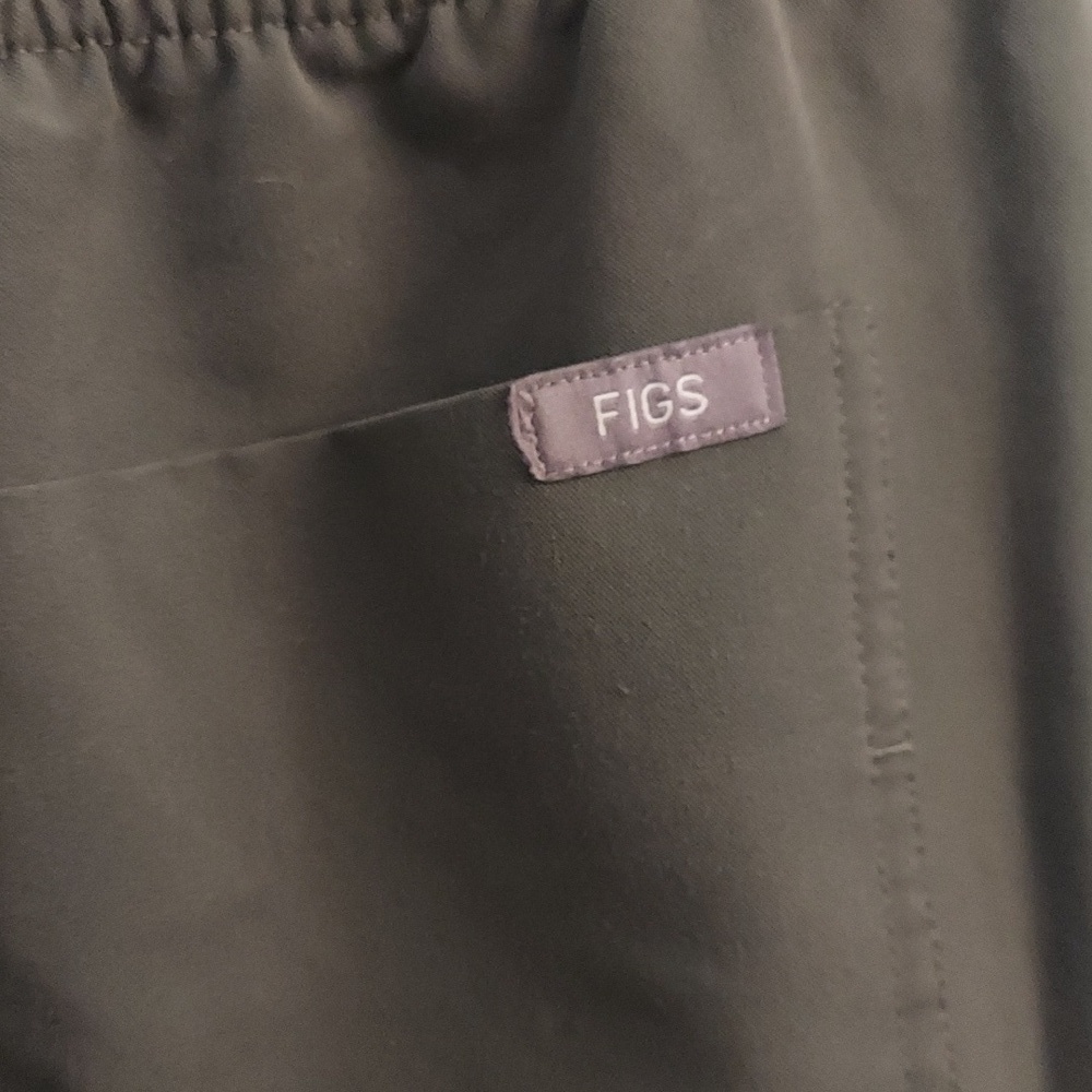 FIGS Army Green Zamora Jogger Scrub Pants - Picture 10 of 15